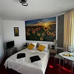 Butik W Centrum 350m Od Morza Hotel *
