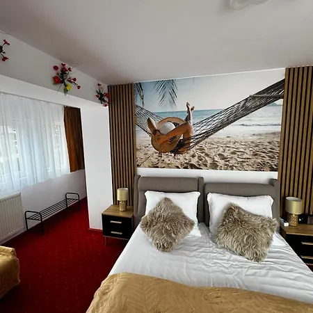 Dw Butik Hotel W Centrum 300M Od Morza Hotel *