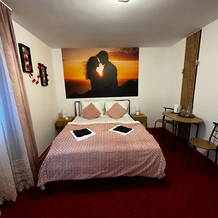 Dw Butik Hotel W Centrum 300M Od Morza