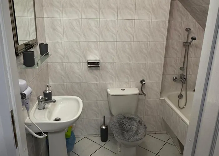 Butik W Centrum 350m Od Morza Hotel